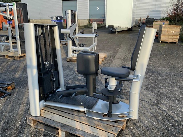 Gym80 signum adductie krachtstation - afbeelding 6 van  7