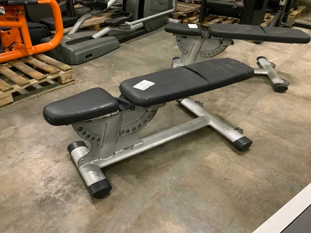 Gym80 signum adjustable bench 1 stuk krachtstation - afbeelding 1 van  3