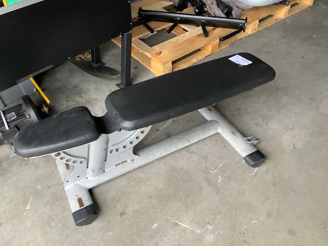 Gym80 signum adjustable bench krachtstation - afbeelding 2 van  3