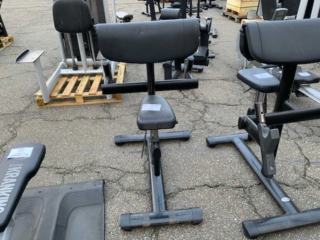 Gym80 signum biceps bench krachtstation - afbeelding 2 van  4