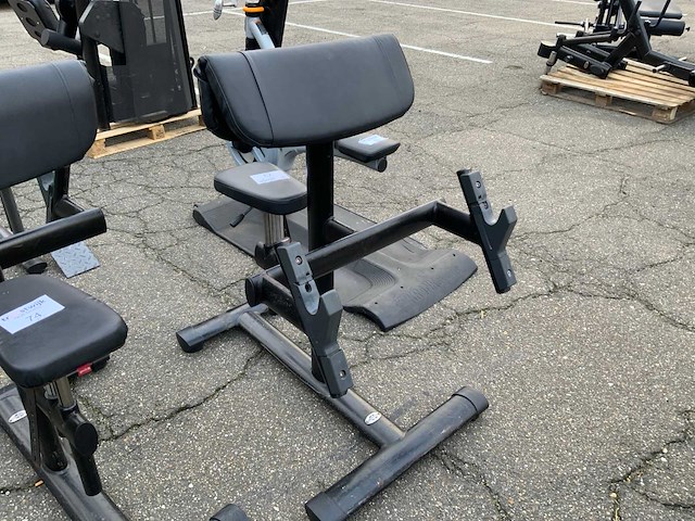 Gym80 signum biceps bench krachtstation - afbeelding 4 van  4