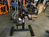 Gym80 signum biceps curl krachtstation - afbeelding 1 van  3
