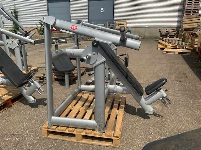 Gym80 signum chest incline pl krachtstation - afbeelding 4 van  4