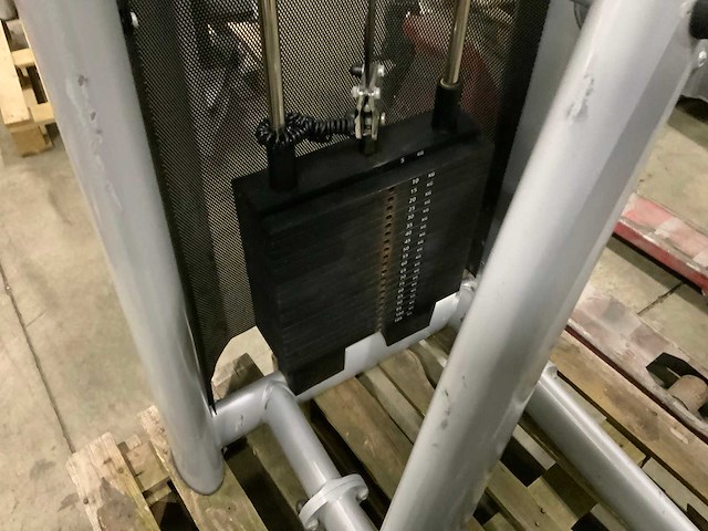 Gym80 signum chestpress krachtstation - afbeelding 2 van  3
