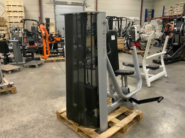 Gym80 signum chestpress krachtstation - afbeelding 5 van  5