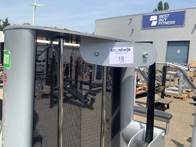 Gym80 signum chestpress krachtstation - afbeelding 4 van  5