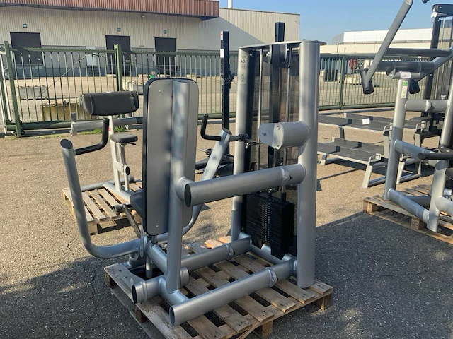 Gym80 signum chestpress krachtstation - afbeelding 5 van  6