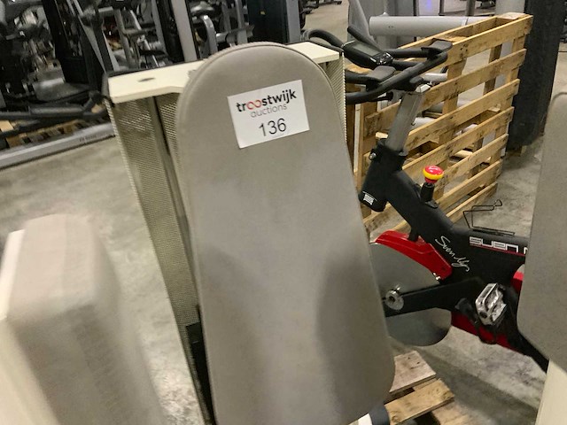Gym80 signum deltoid krachtstation - afbeelding 1 van  4