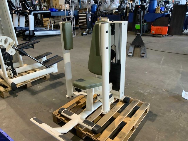 Gym80 signum deltoid krachtstation - afbeelding 1 van  5