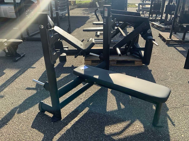 Gym80 signum flat bench press krachtstation - afbeelding 1 van  5