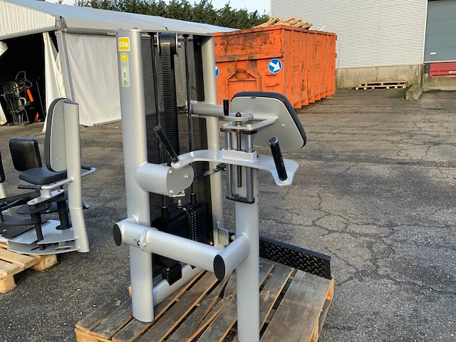 Gym80 signum glute krachtstation - afbeelding 5 van  7