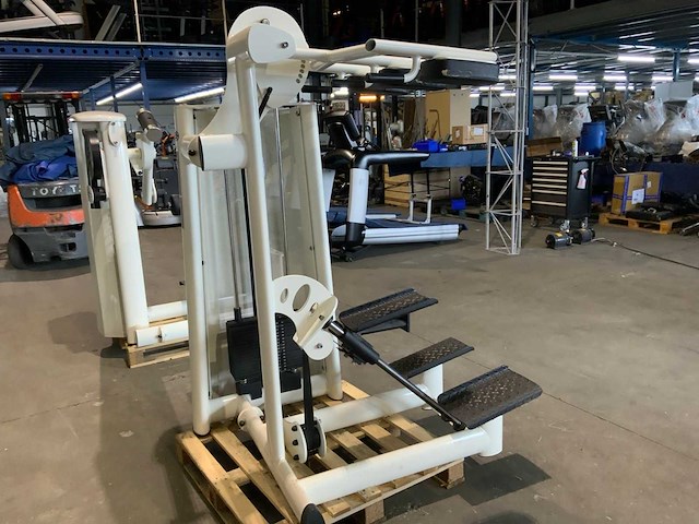 Gym80 signum glute krachtstation - afbeelding 1 van  6