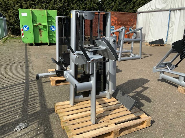 Gym80 signum kick back glute krachtstation - afbeelding 1 van  5