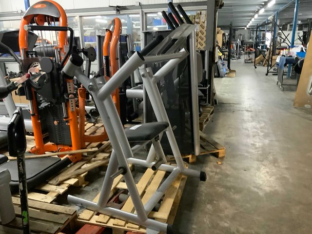 Gym80 signum kneeling abdominal krachtstation - afbeelding 1 van  5
