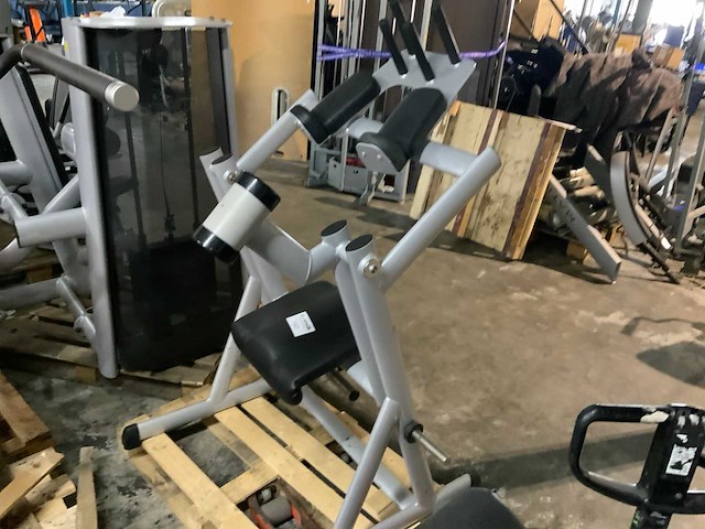 Gym80 signum kneeling abdominal krachtstation - afbeelding 2 van  5
