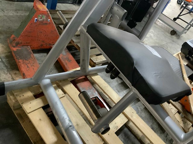 Gym80 signum kneeling abdominal krachtstation - afbeelding 4 van  5