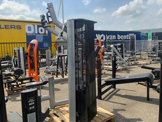 Gym80 signum lat pulley krachtstation - afbeelding 3 van  4