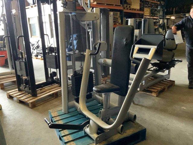 Gym80 signum latpull down krachtstation - afbeelding 1 van  5