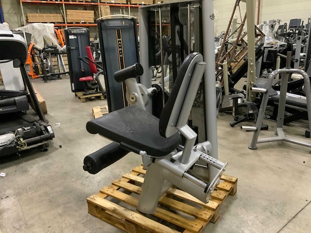 Gym80 signum leg extension krachtstation - afbeelding 1 van  8