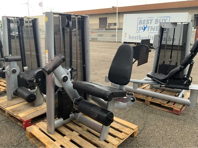 Gym80 signum leg extension krachtstation - afbeelding 1 van  5