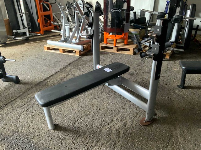 Gym80 signum olympisch flat benchpress krachtstation - afbeelding 1 van  5