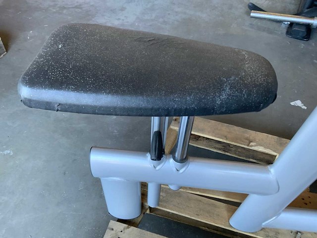 Gym80 signum pec deck rear delt krachtstation - afbeelding 5 van  6
