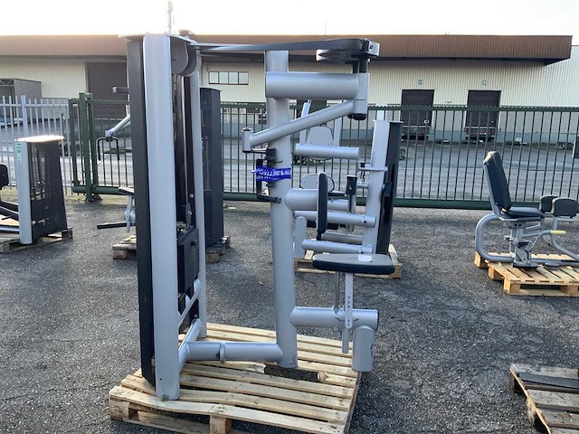 Gym80 signum pec deck rear fly krachtstation - afbeelding 4 van  6