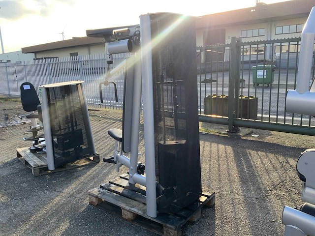Gym80 signum pec deck rear fly krachtstation - afbeelding 6 van  6