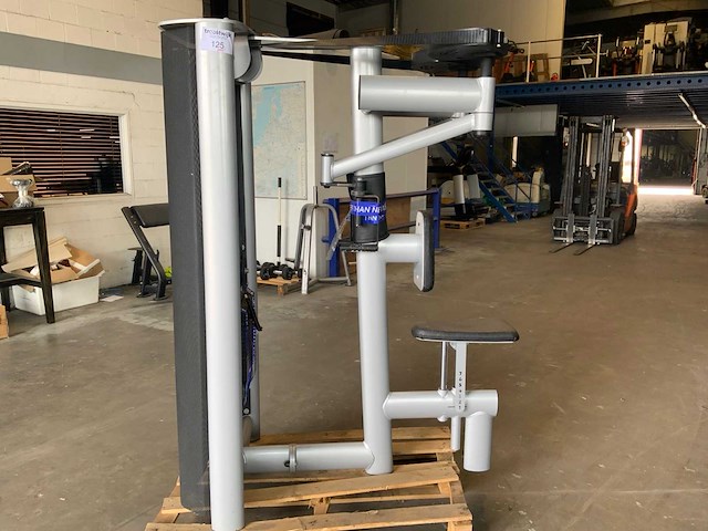 Gym80 signum pec fly rear delt krachtstation - afbeelding 1 van  6