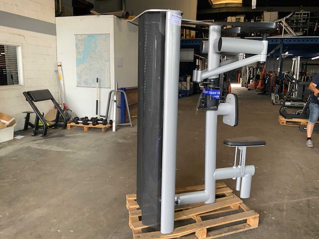 Gym80 signum pec fly rear delt krachtstation - afbeelding 2 van  6