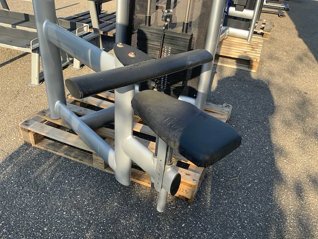 Gym80 signum pulldown krachtstation - afbeelding 3 van  6