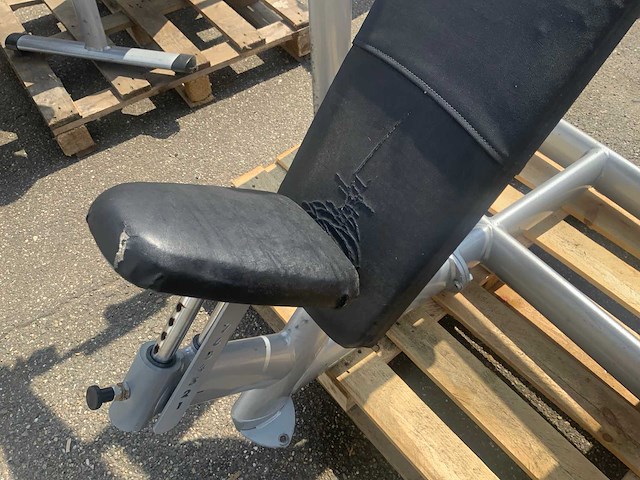 Gym80 signum shoulderpress pl krachtstation - afbeelding 4 van  4