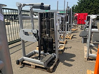 Gym80 signum standing calf krachtstation - afbeelding 2 van  5