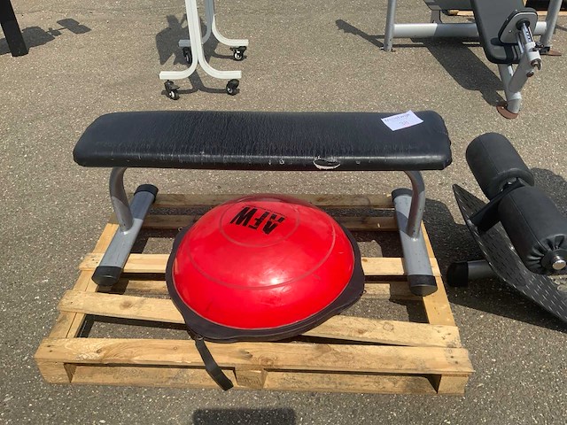 Gym80 signum vlakke bank bosu bal krachtstation - afbeelding 1 van  2