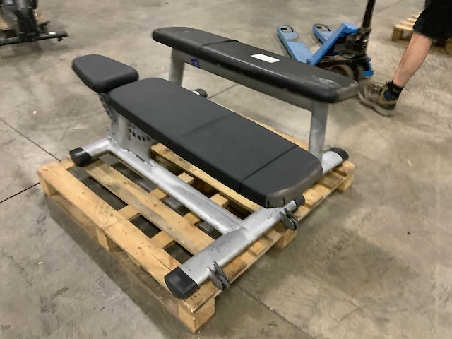 Gym80 signum x2 flat bench 1x adjustable krachtstation - afbeelding 3 van  5