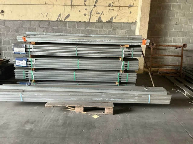 Gyproc msd partij metalstuds - afbeelding 1 van  5