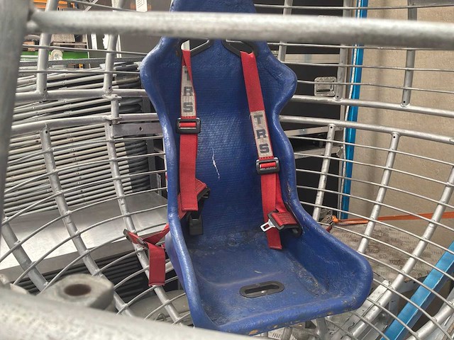 Gyroscoop op aanhangwagen - afbeelding 7 van  7