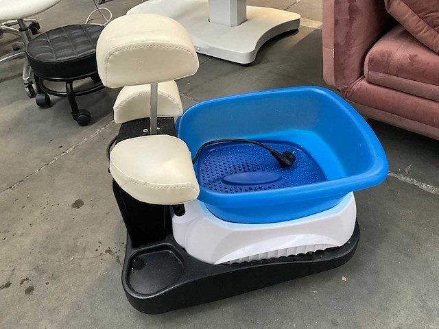 H6605 voetenbad + pedicurestoel - afbeelding 5 van  8