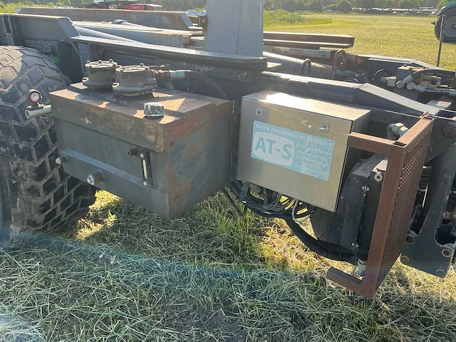 Haakarm chassis - afbeelding 8 van  20