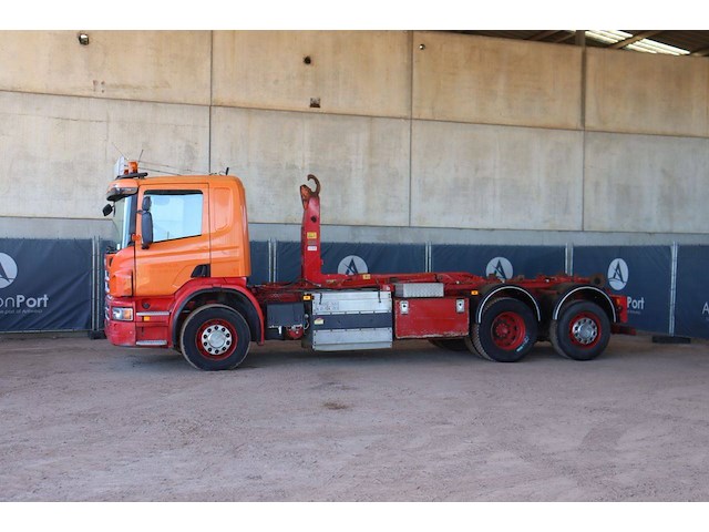 Haakarmsysteem vrachtwagen scania p 340 diesel - afbeelding 1 van  1