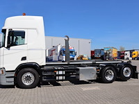 Haakarmsysteem vrachtwagen scania r450 diesel 451pk 2017 - afbeelding 1 van  1