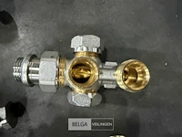 Haaks 2-pijps onderblok radiator (5 st/doos) - afbeelding 2 van  4