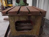 Haakse metalen werktafel - afbeelding 2 van  4