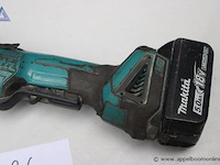 Haakse slijper - accu- makita - 18v 5.0ah - afbeelding 2 van  2