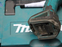 Haakse slijper - makita - dga506rtj, zonder batterij oplader - makita - dc18rc toebehoren - koffer - afbeelding 2 van  3