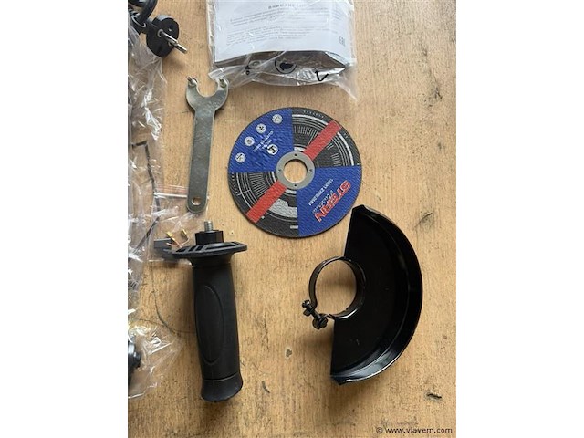 Haakse slijper 125 mm - afbeelding 3 van  4