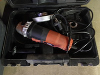 Haakse slijper + cirkelzaag black & decker - afbeelding 6 van  7