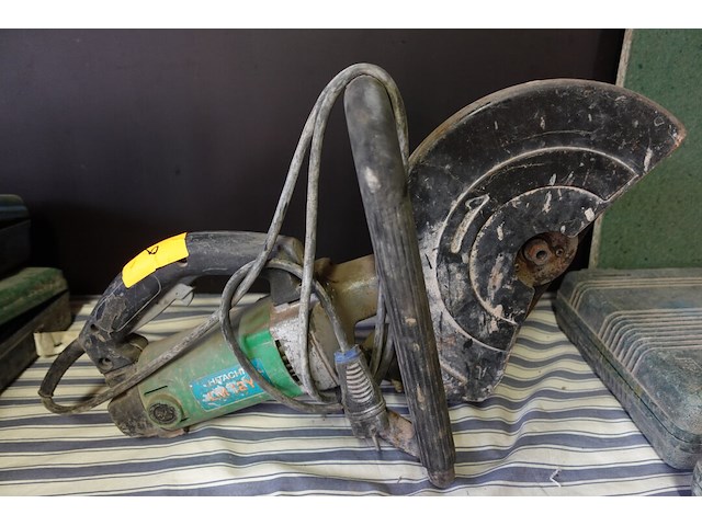 Haakse slijper hitachi - afbeelding 1 van  3