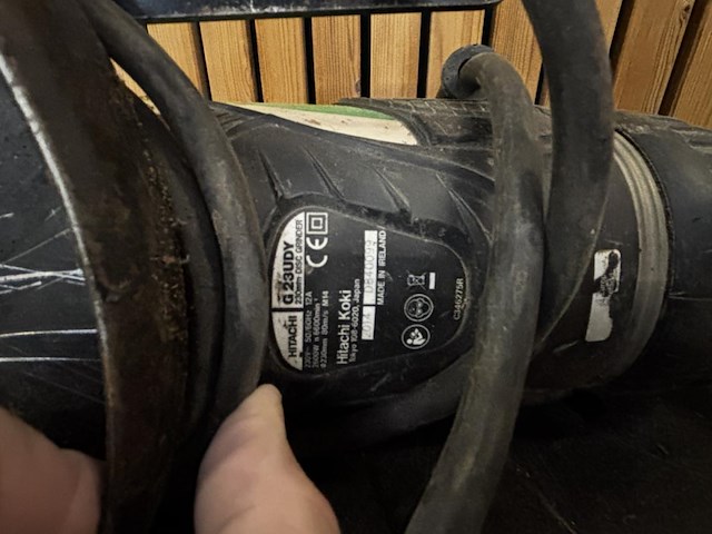 Haakse slijper hitachi - afbeelding 3 van  4