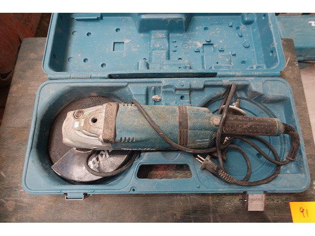 Haakse slijper makita - afbeelding 2 van  3